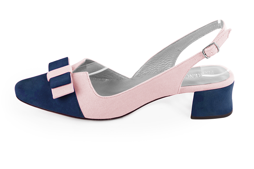 Navy blue and light pink women's open back shoes, with a knot. Round toe. Low flare heels. Profile view - Florence KOOIJMAN
